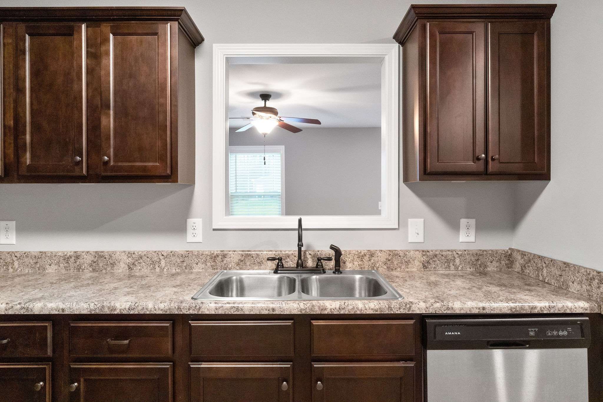Clarksville, TN 37042,1729 Manning Dr #3