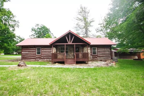 210 Kingwood Dr, Sparta, TN 38583