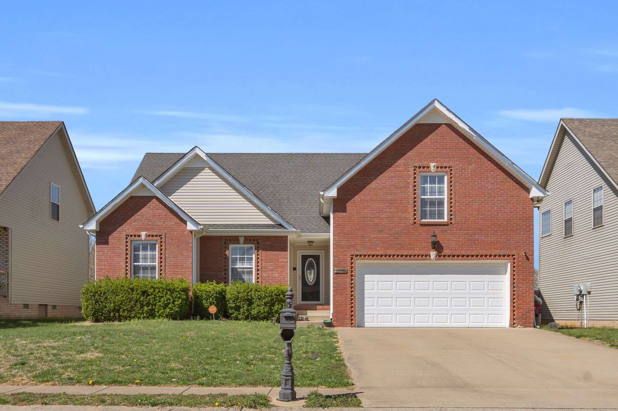 1112 Chinook Cir, Clarksville, TN 37042