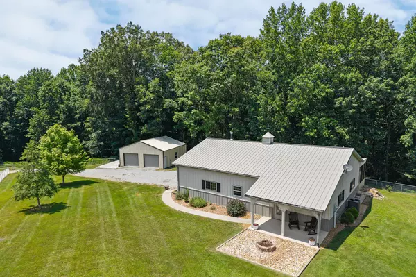 9656 Francis Ferry Rd, Rock Island, TN 38581