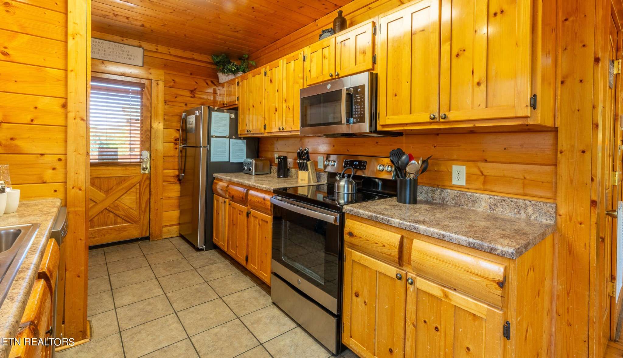 Sevierville, TN 37862,1006 Cricket Wood Way