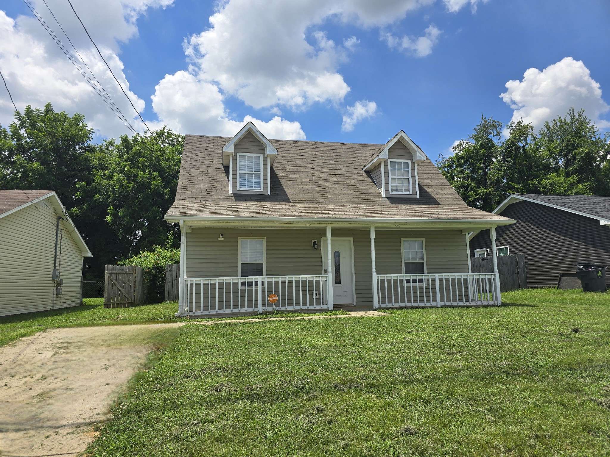 1019 Shadow Ridge Ave, Oak Grove, KY 42262