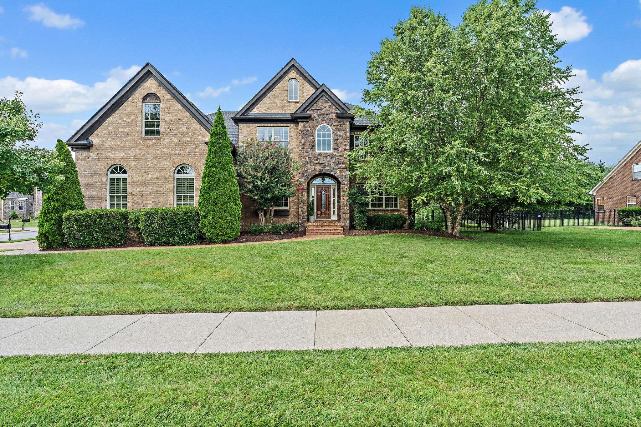 6033 Stags Leap Way, Franklin, TN 37064