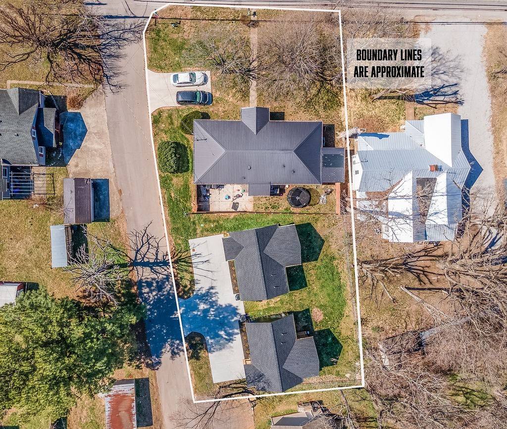 1905 Highland Ave, Columbia, TN 38401