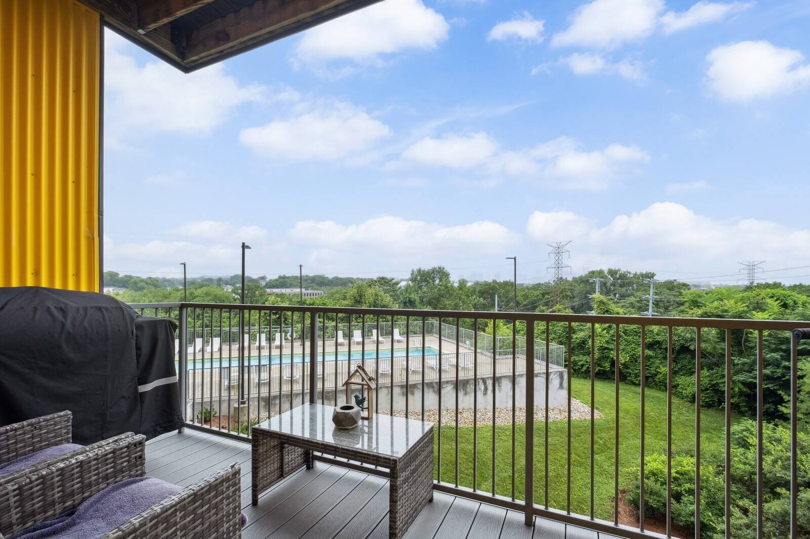 400 Herron Dr #219, Nashville, TN 37210
