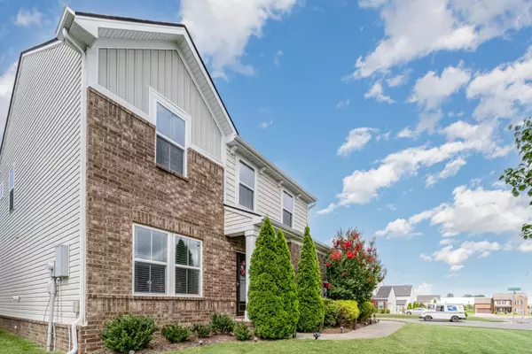 Murfreesboro, TN 37127,2221 Pearwick Ct