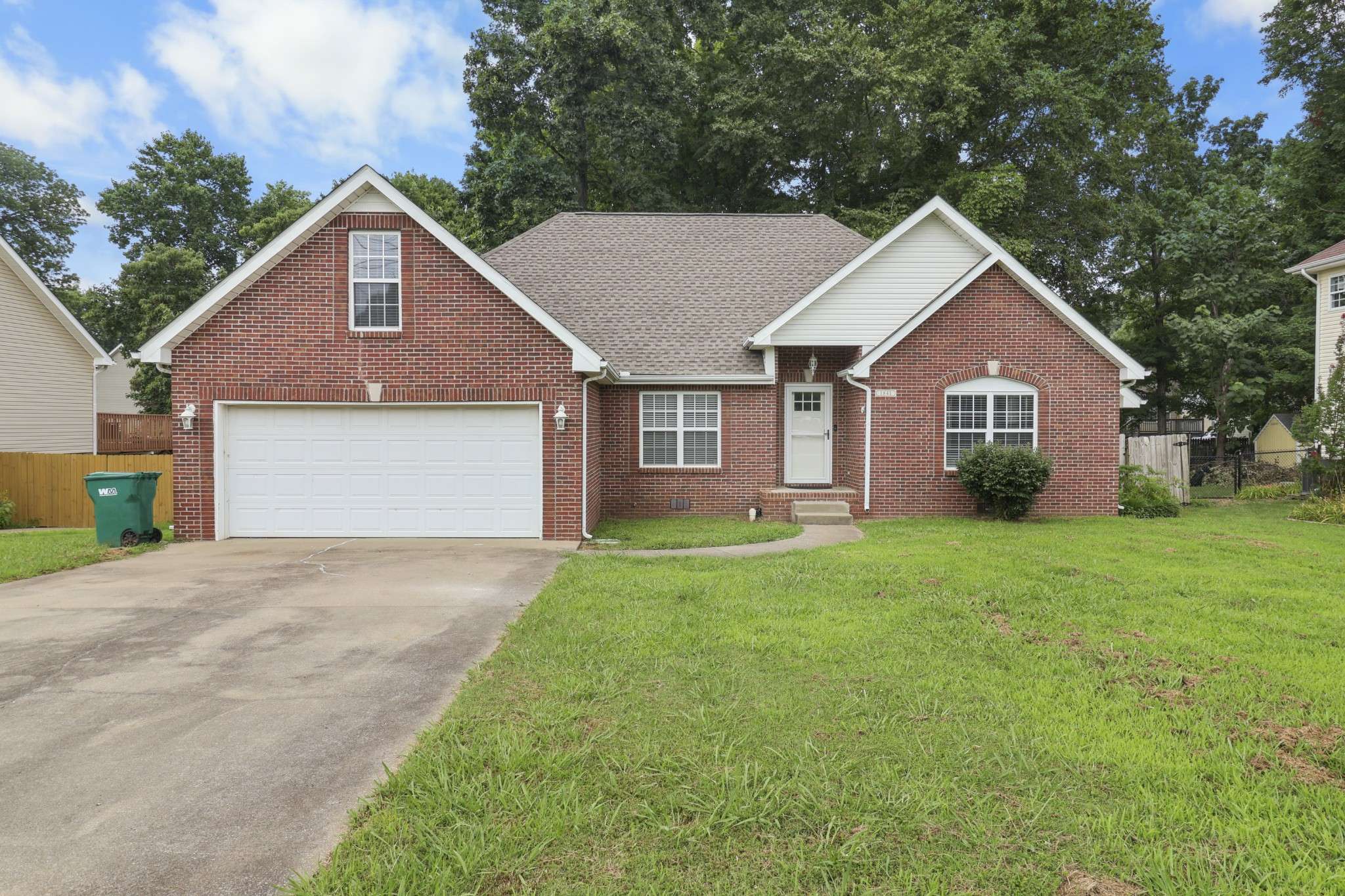 1841 Darlington Dr, Clarksville, TN 37042
