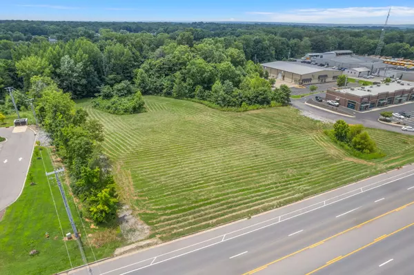 Clarksville, TN 37043,2630 Madison St