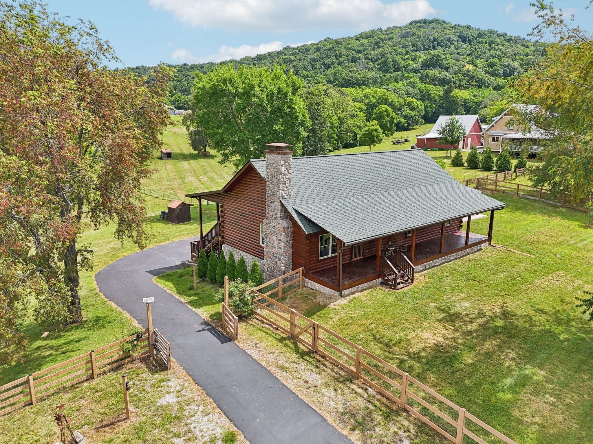 268 Ward Hollow Rd, Watertown, TN 37184