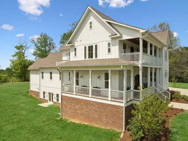 Columbia, TN 38401,4325 Cave Springs Rd