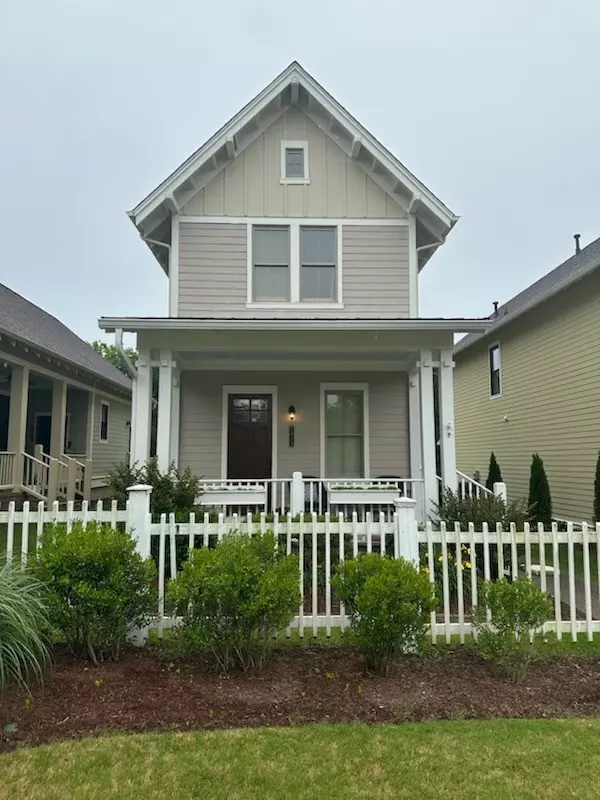 1073 Rochelle Ave, Thompsons Station, TN 37179