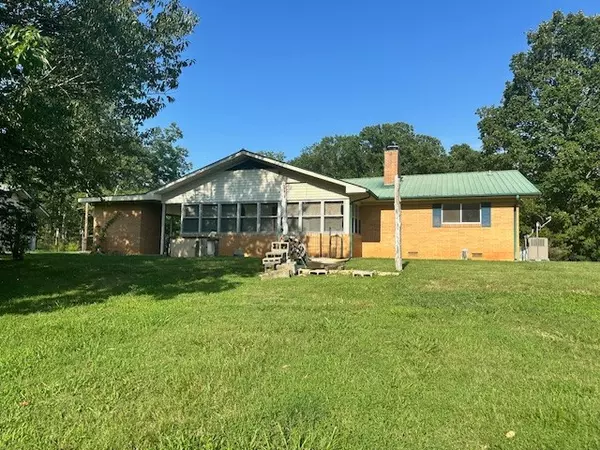 Sparta, TN 38583,2001 Liberty Rd