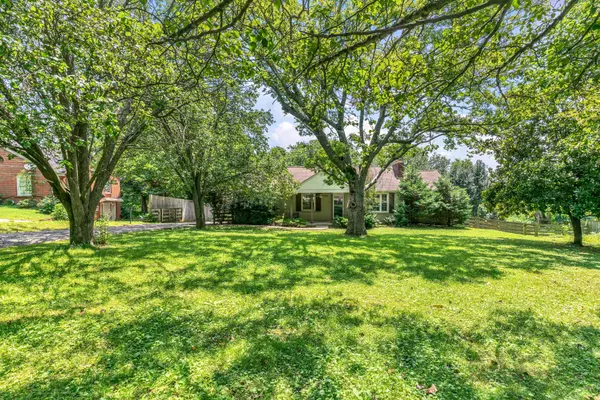 Goodlettsville, TN 37072,918 S Dickerson Rd