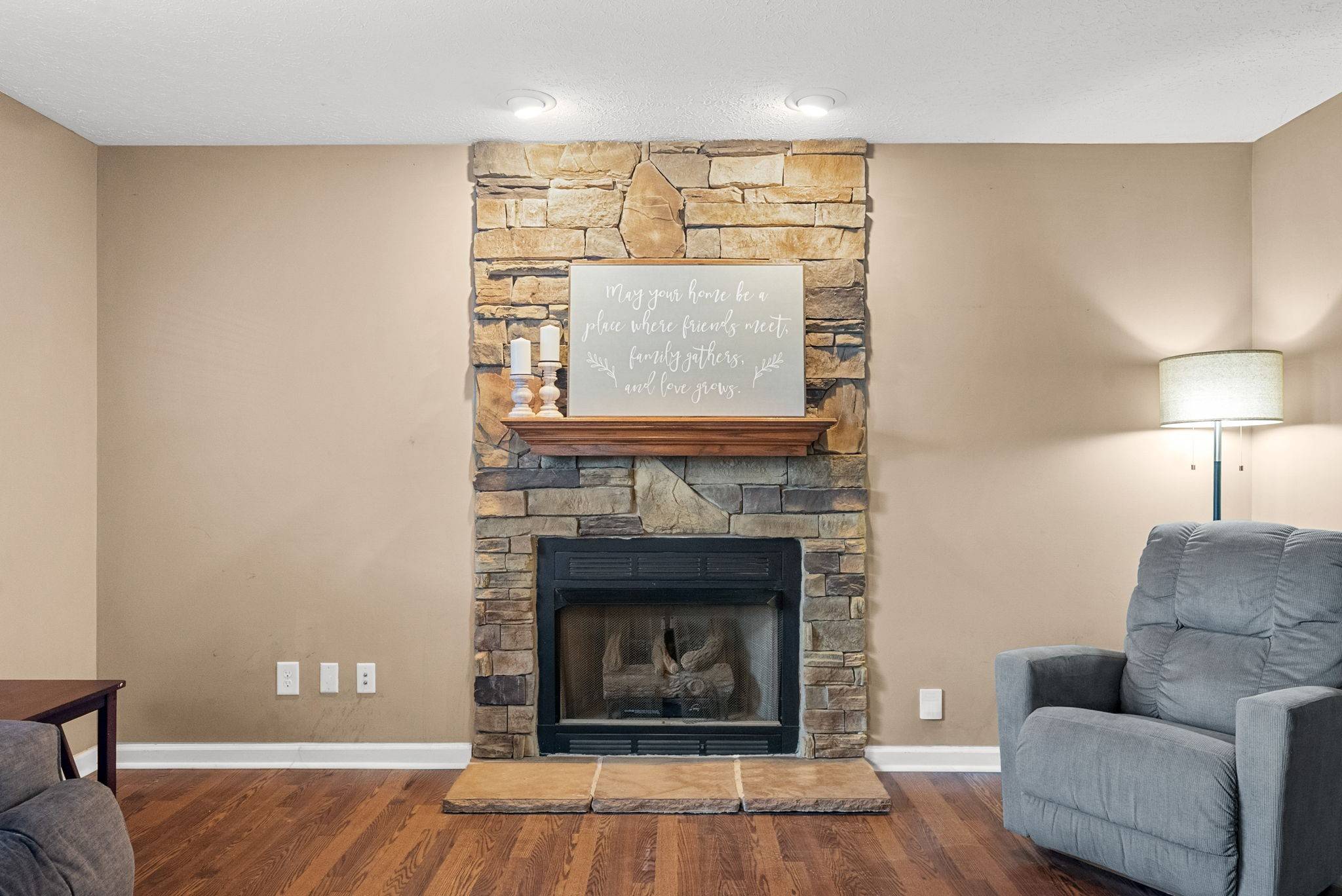 Clarksville, TN 37042,1208 Meachem Dr