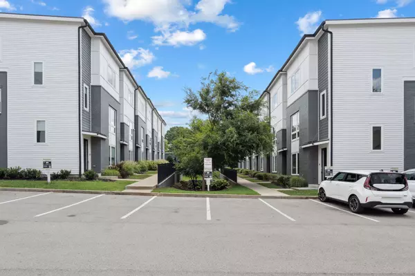 Nashville, TN 37216,819 Vibe Pl