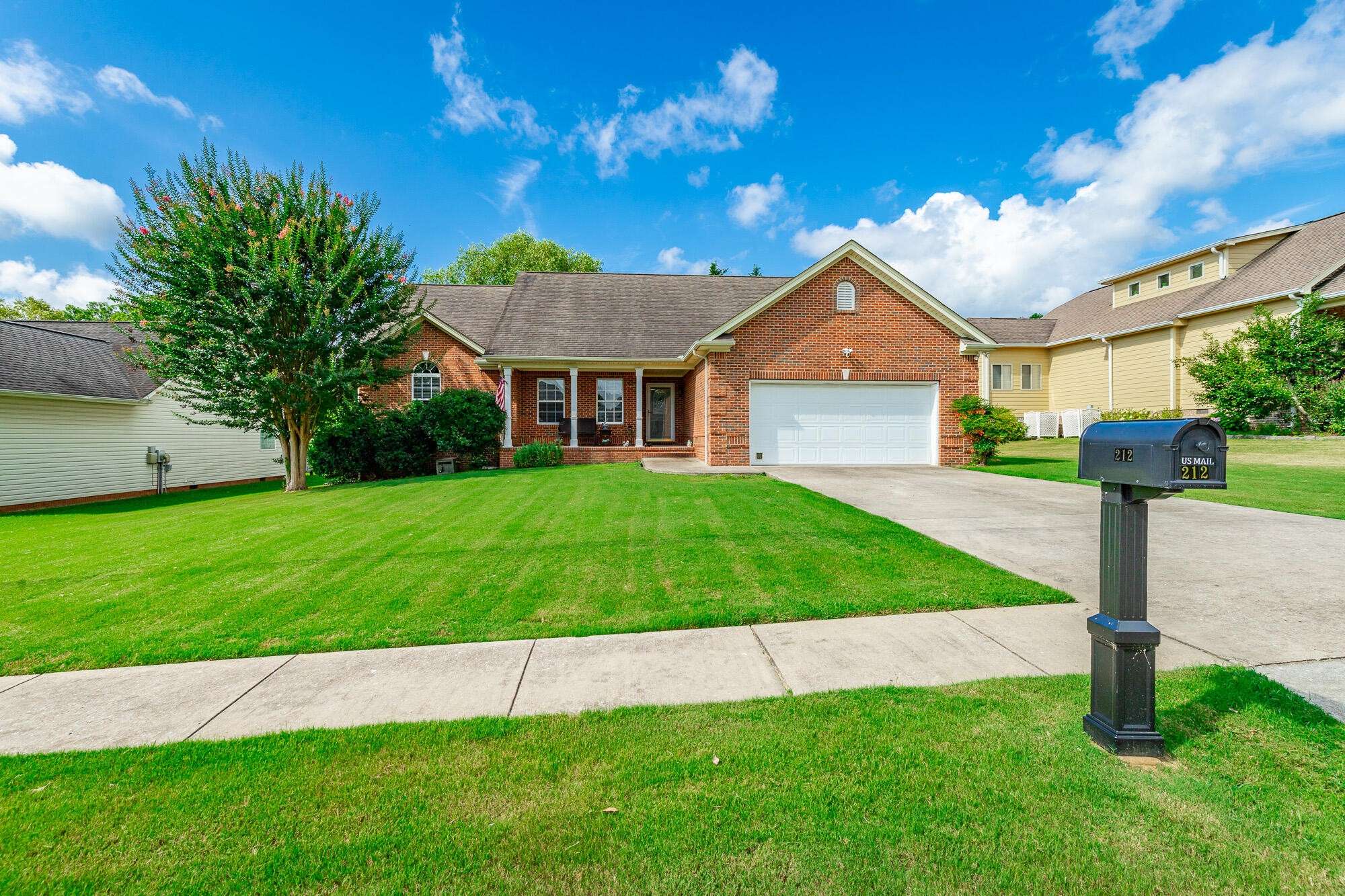 Soddy Daisy, TN 37379,212 Cox Lane