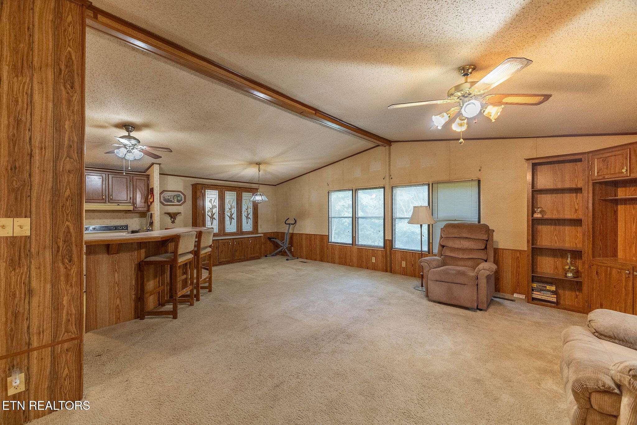 Lenoir City, TN 37772,10844 Friendsville Rd
