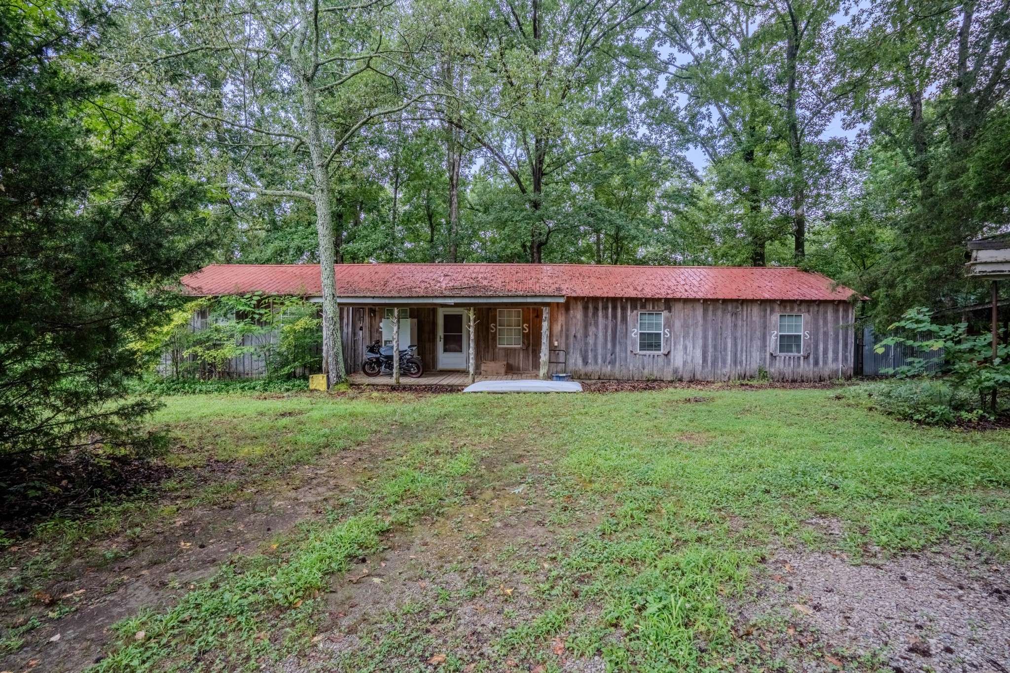 366 Ridge Rd, Westpoint, TN 38486