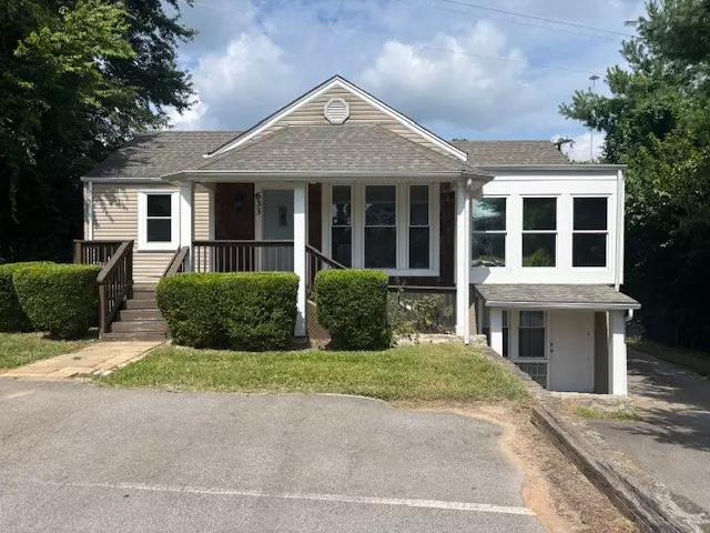 Nashville, TN 37204,633 W Iris Dr