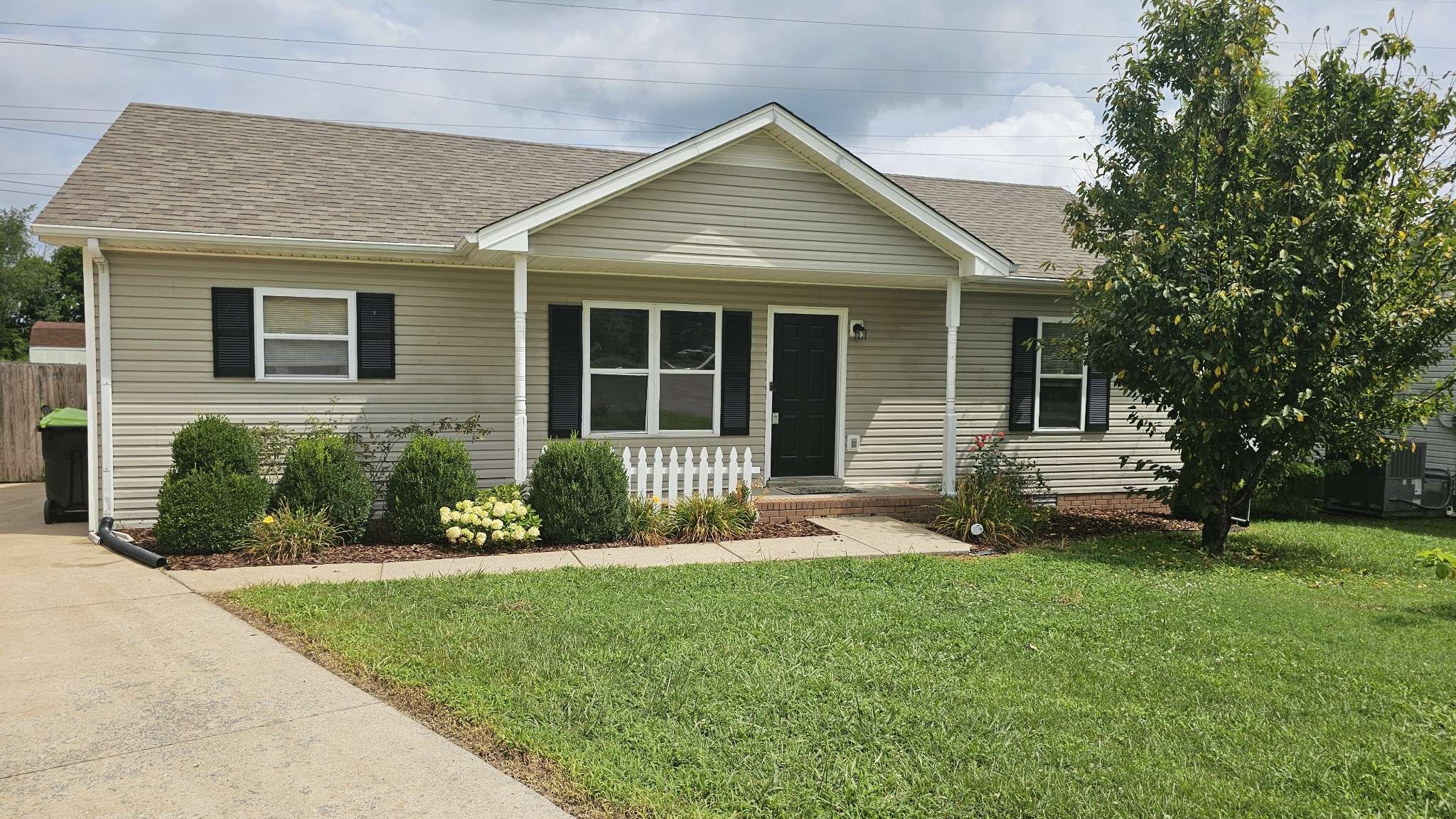 Oak Grove, KY 42262,1949 Timberline Cir