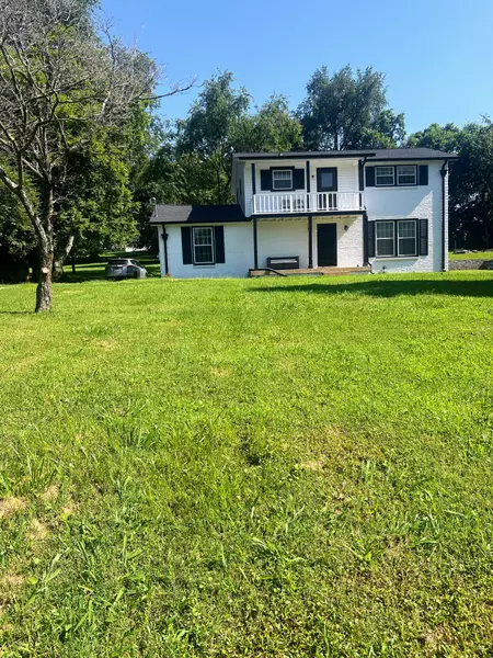 121 Sain Ave, Hendersonville, TN 37075