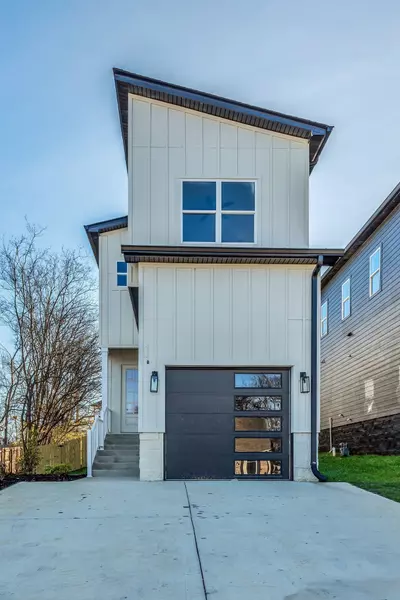 414B E Bend Dr, Nashville, TN 37209