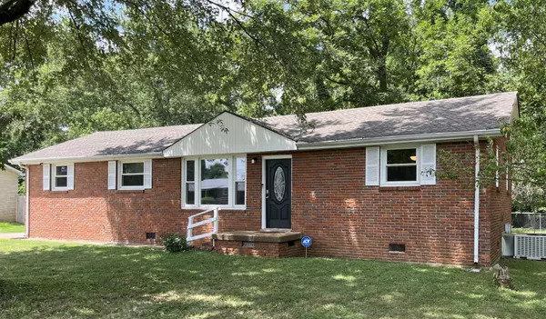 25 Charlemagne Blvd, Clarksville, TN 37042