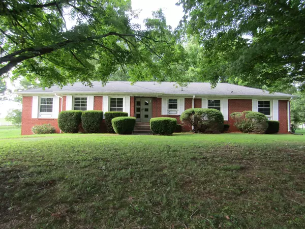 2108 Powell Ln, Lewisburg, TN 37091