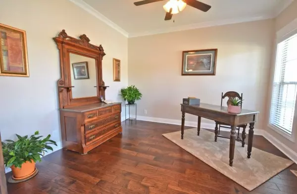 Clarksville, TN 37043,181 Roanoke Station Cir