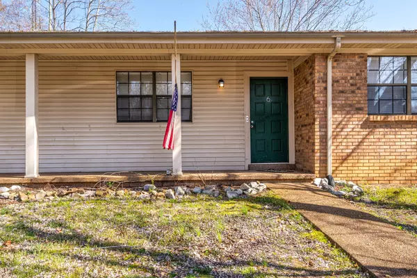 Dickson, TN 37055,100 Sherry Ln