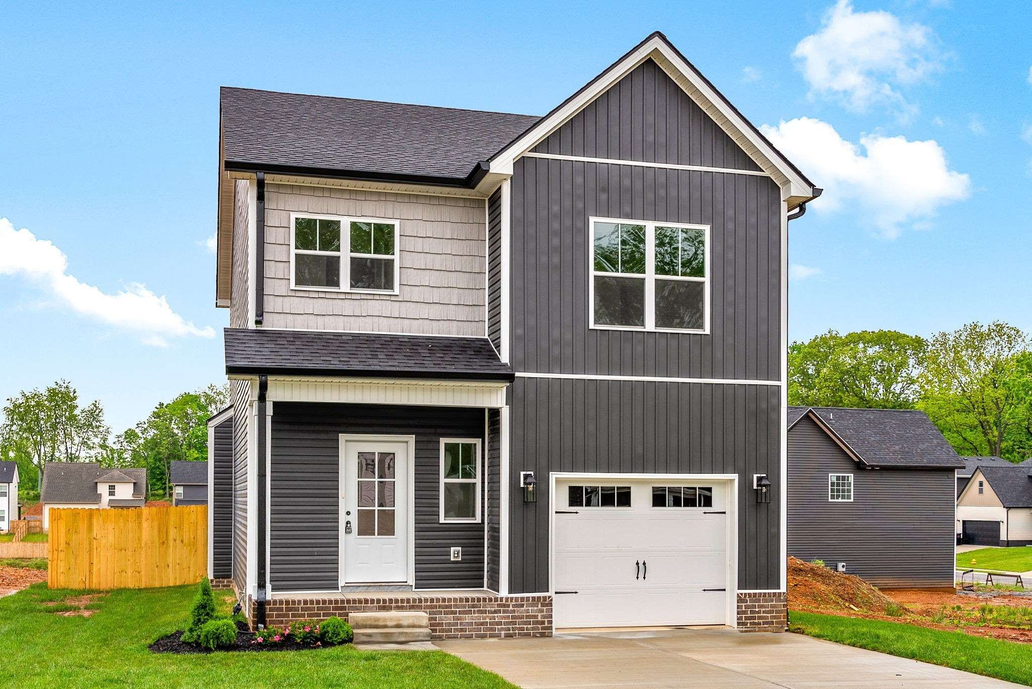 222 Wesson Dr, Clarksville, TN 37043