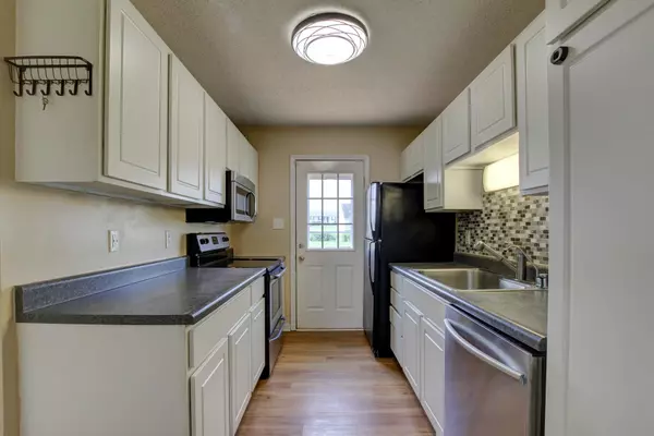 Oak Grove, KY 42262,207 Ruf Drive