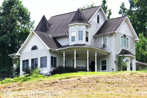 206 Collier Ave, Waverly, TN 37185