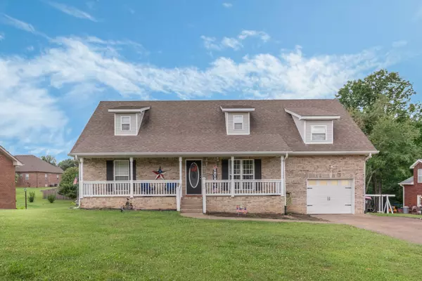 Greenbrier, TN 37073,2012 Graceland Way