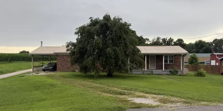 Adairville, KY 42202,127 Stratton St