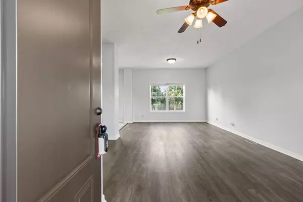 Clarksville, TN 37042,1888 Apache Way