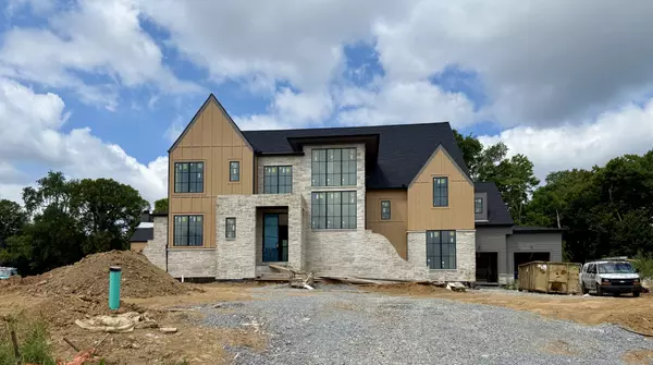 8100 Turning Point Drive, Brentwood, TN 37027