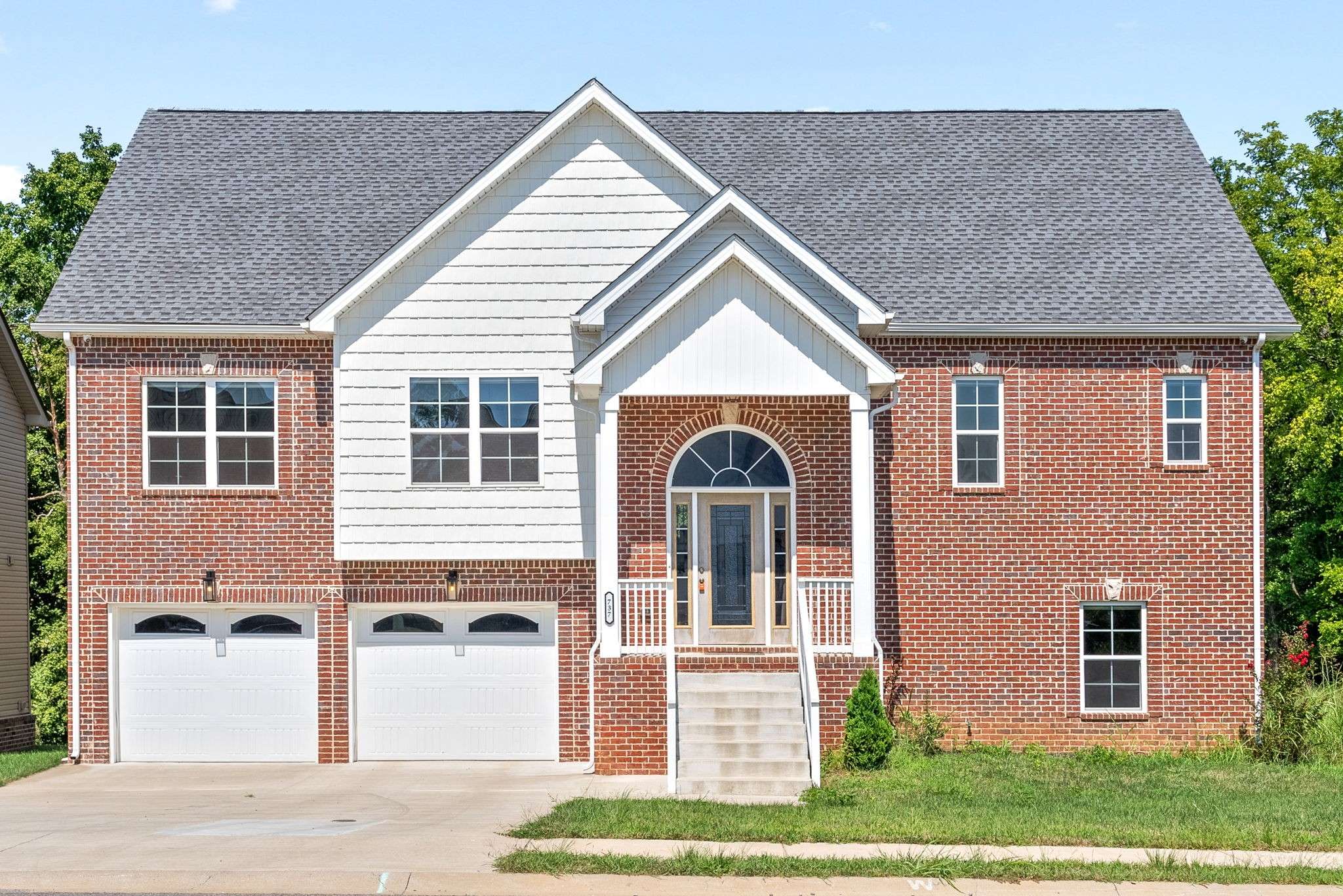 737 Buffalo Ford Dr, Clarksville, TN 37042