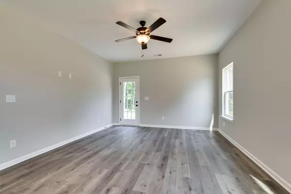 La Vergne, TN 37086,209 Hannah Lee Hill Rd
