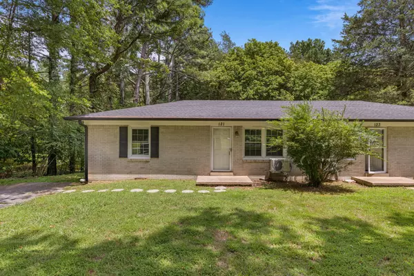 121 Glenn Springs Rd, Lawrenceburg, TN 38464