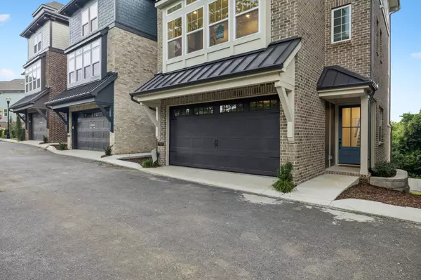 Nashville, TN 37206,207 Daydreamer Lane