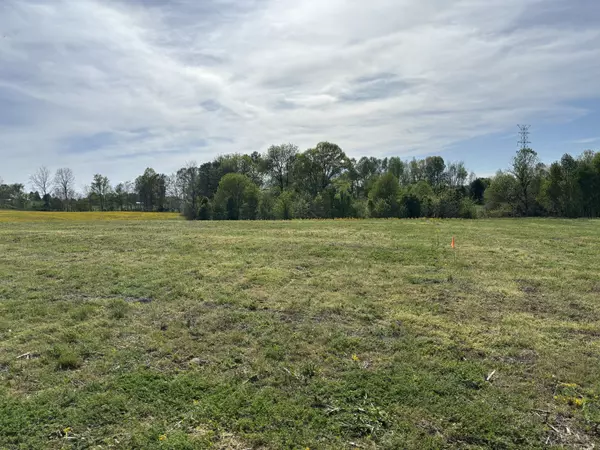 Lafayette, TN 37083,0 oakmere lane