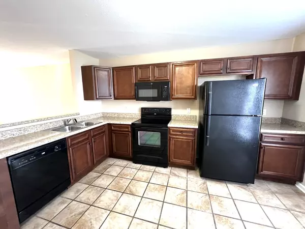 Clarksville, TN 37040,769 Cherrybark Ln #D