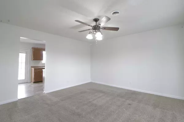 Oak Grove, KY 42262,606 Artic Avenue