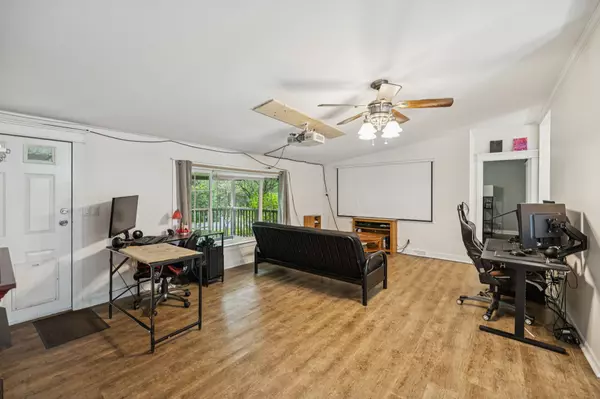 Chapmansboro, TN 37035,3063 Sweethome Rd