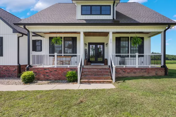 Pulaski, TN 38478,215 Al Roman Rd