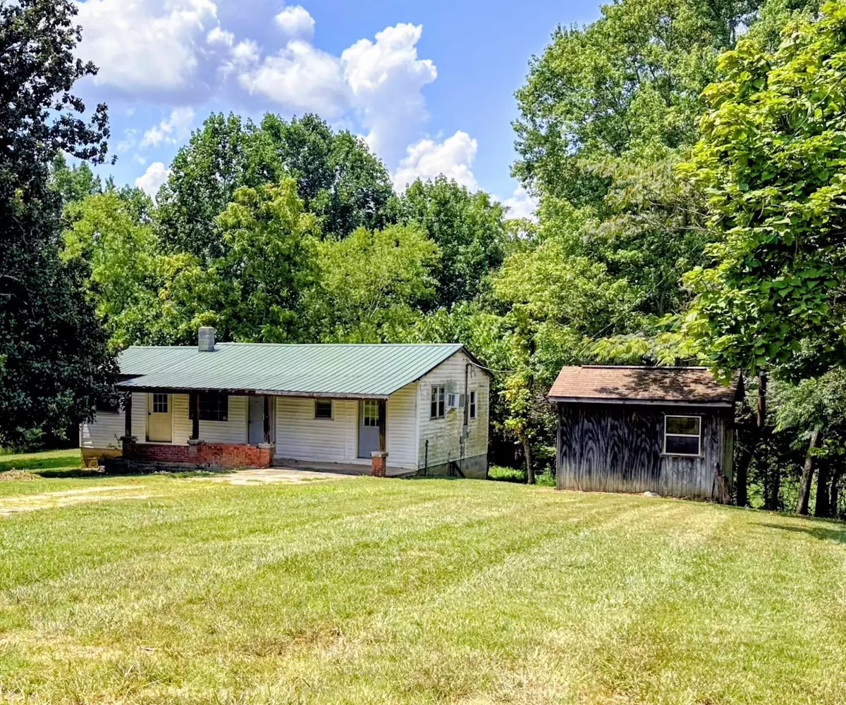 Rock Island, TN 38581,1305 McGiboney Rd