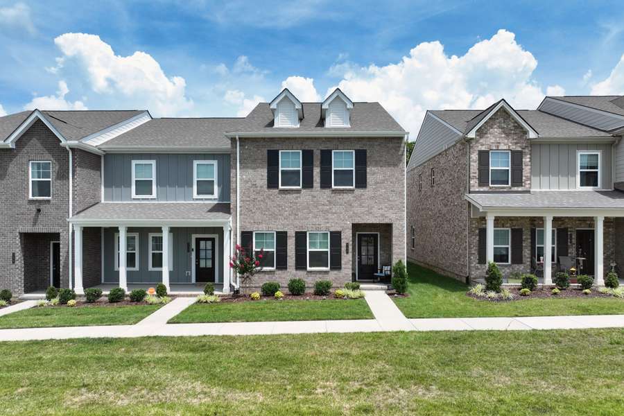 755 Coburg St, Gallatin, TN 37066