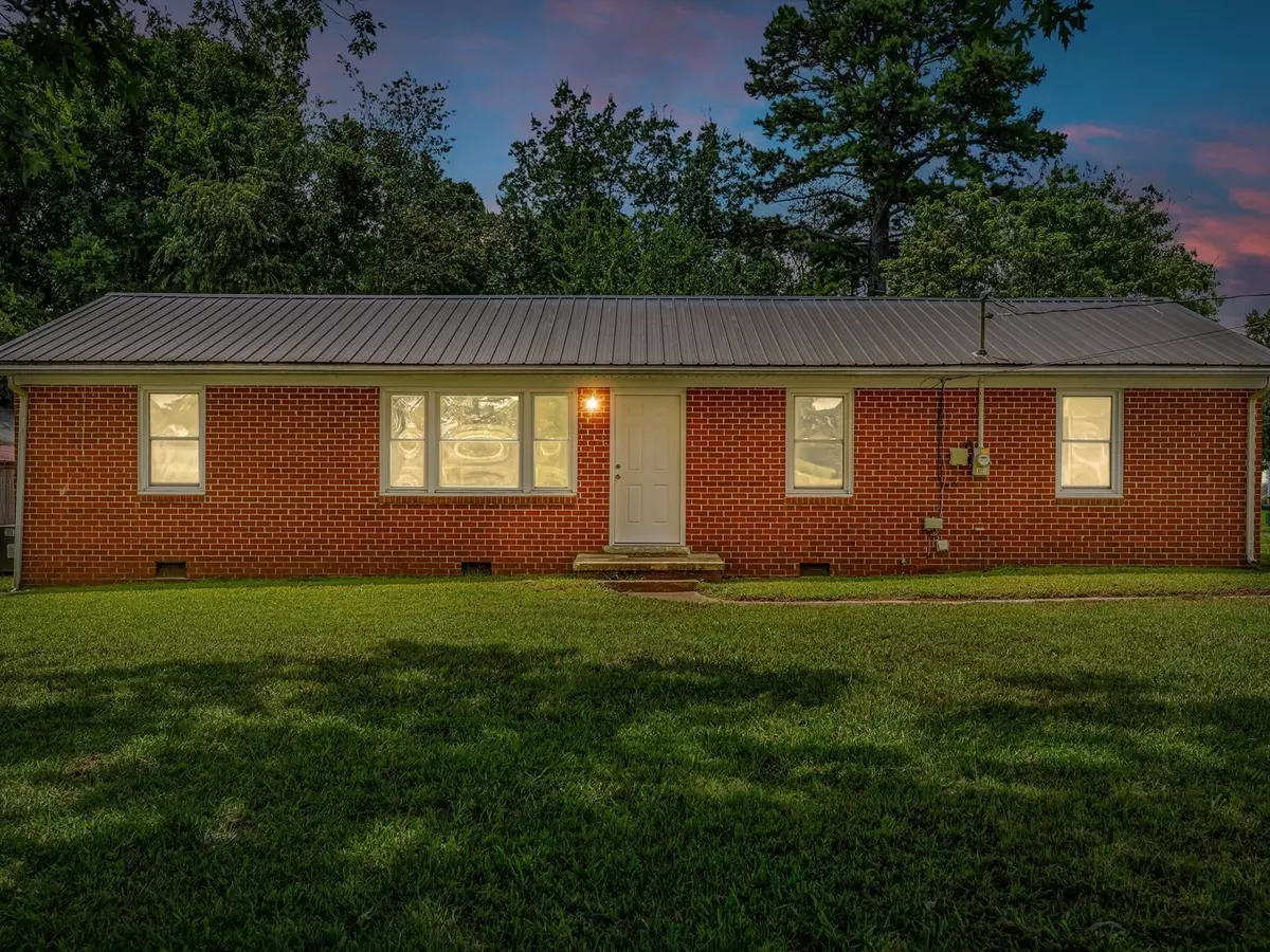 Shelbyville, TN 37160,1038 Unionville Deason Rd