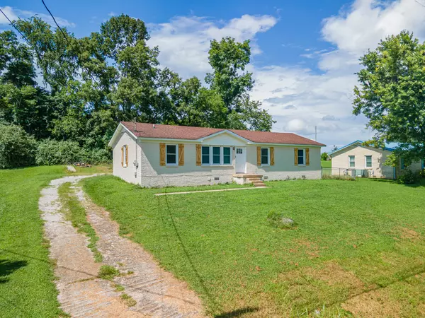Pulaski, TN 38478,2220 Cherry Dr
